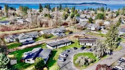 814 5th St , Steilacoom, WA 98388