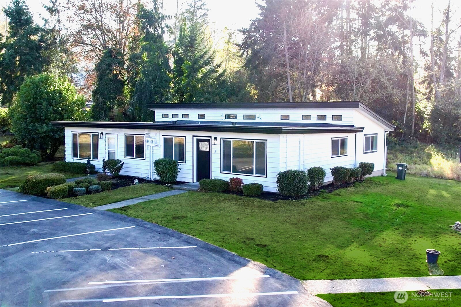 814 5th St , Steilacoom, WA 98388