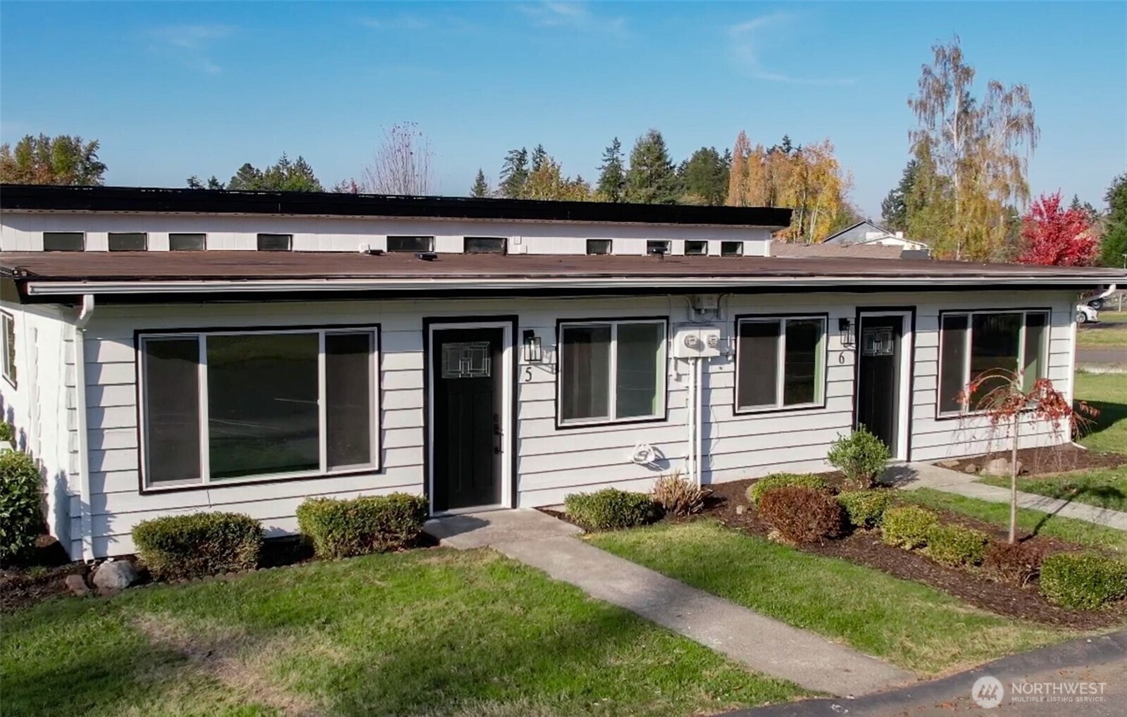 814 5th St , Steilacoom, WA 98388