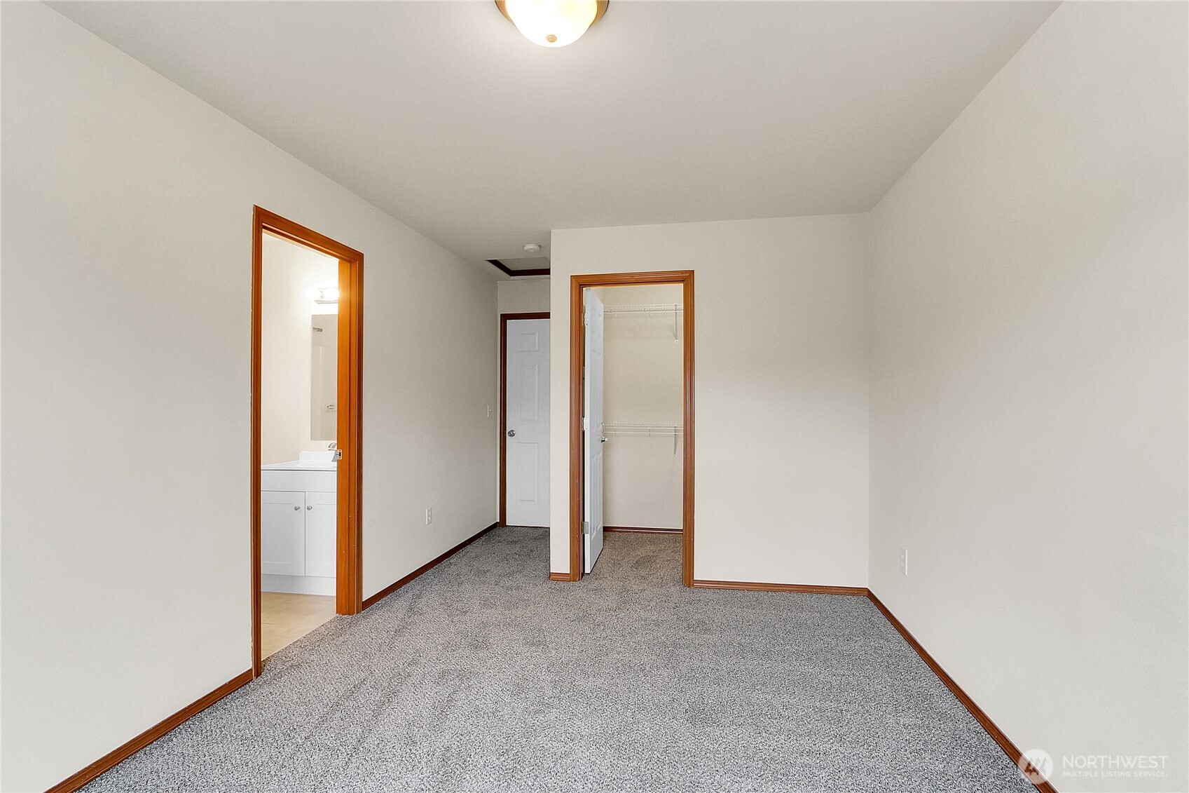 119 N Indiana Avenue , Granite Falls, WA 98252