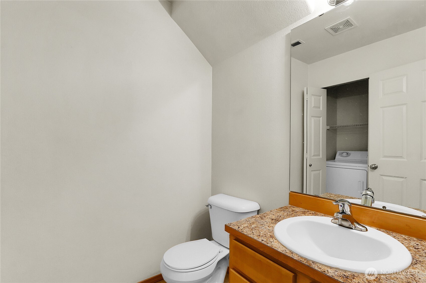 119 N Indiana Avenue , Granite Falls, WA 98252