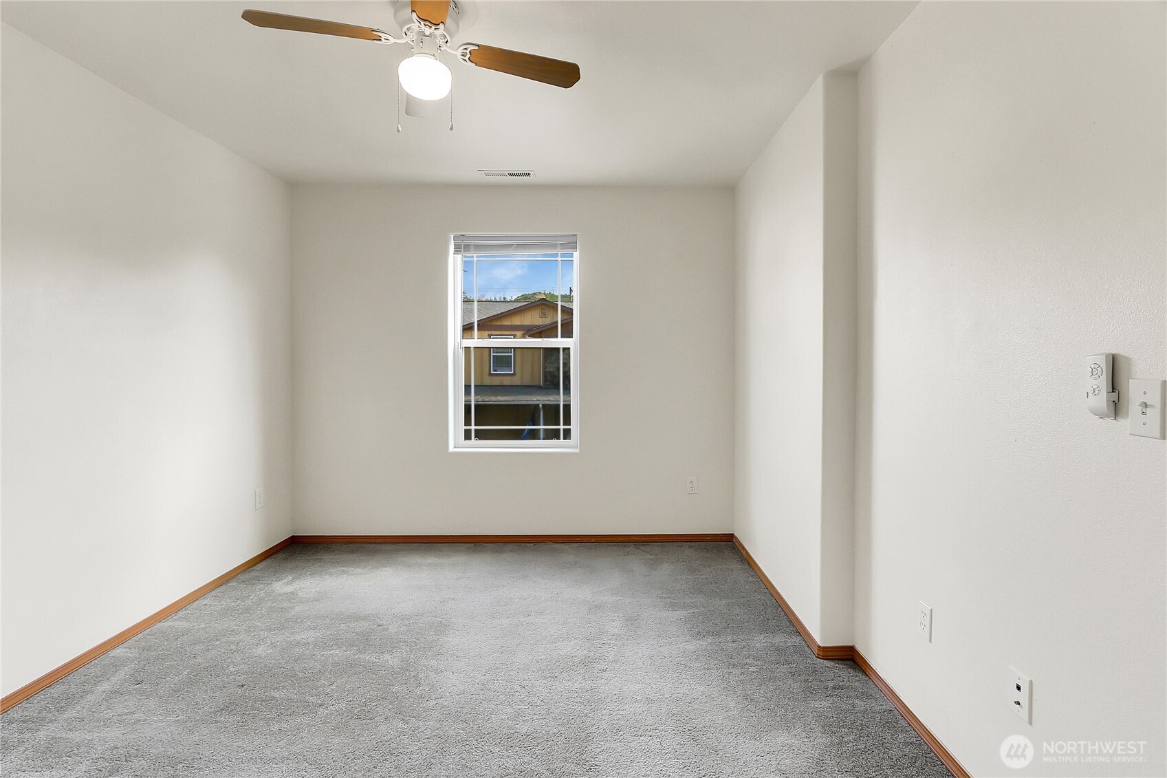 119 N Indiana Avenue , Granite Falls, WA 98252