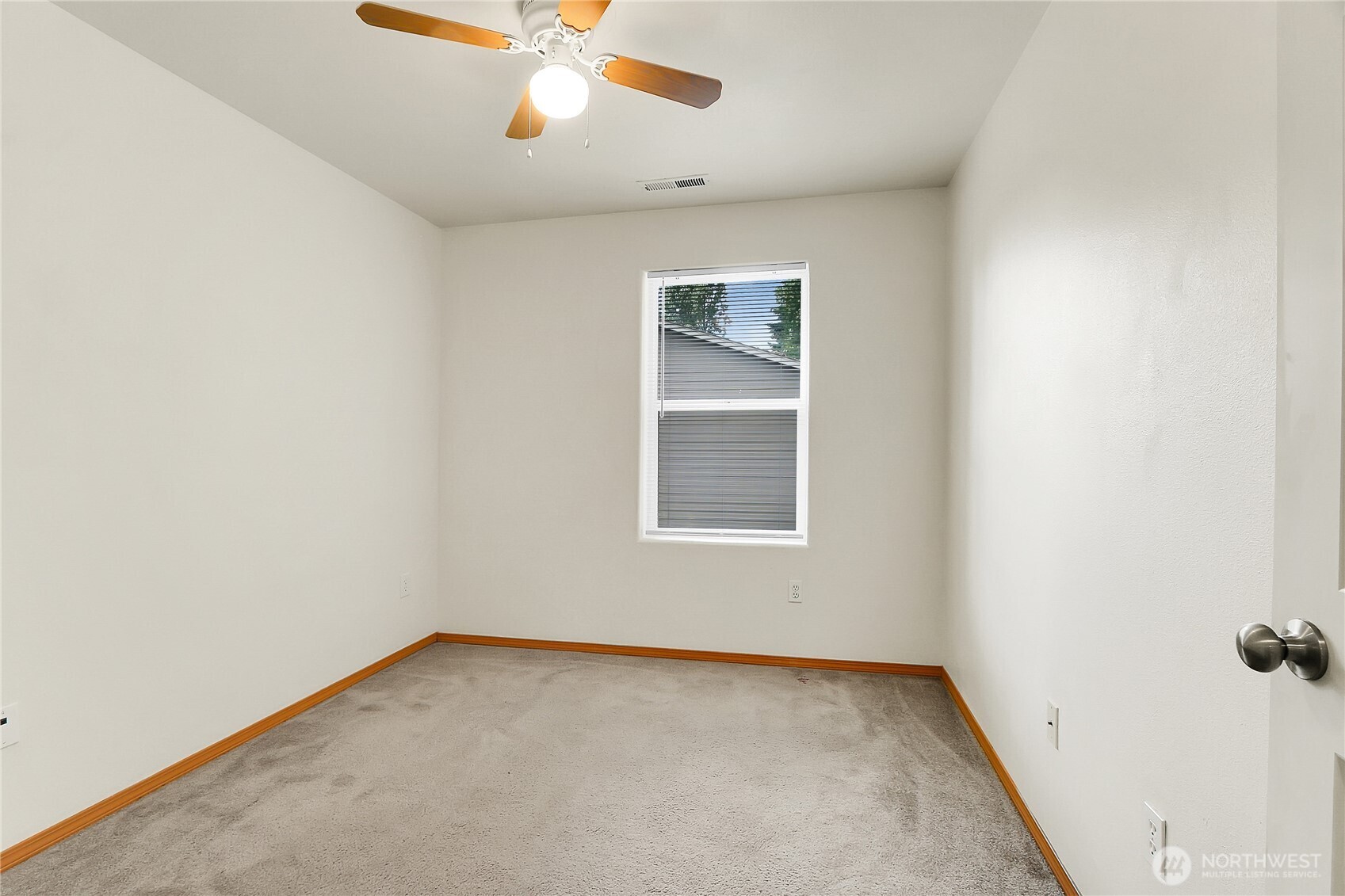 119 N Indiana Avenue , Granite Falls, WA 98252