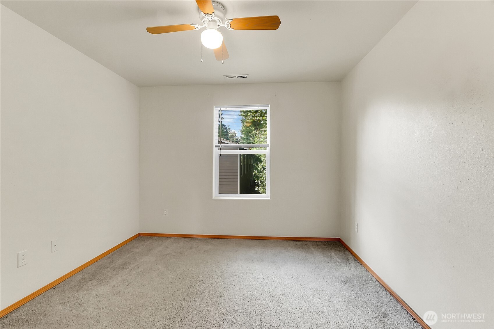 119 N Indiana Avenue , Granite Falls, WA 98252
