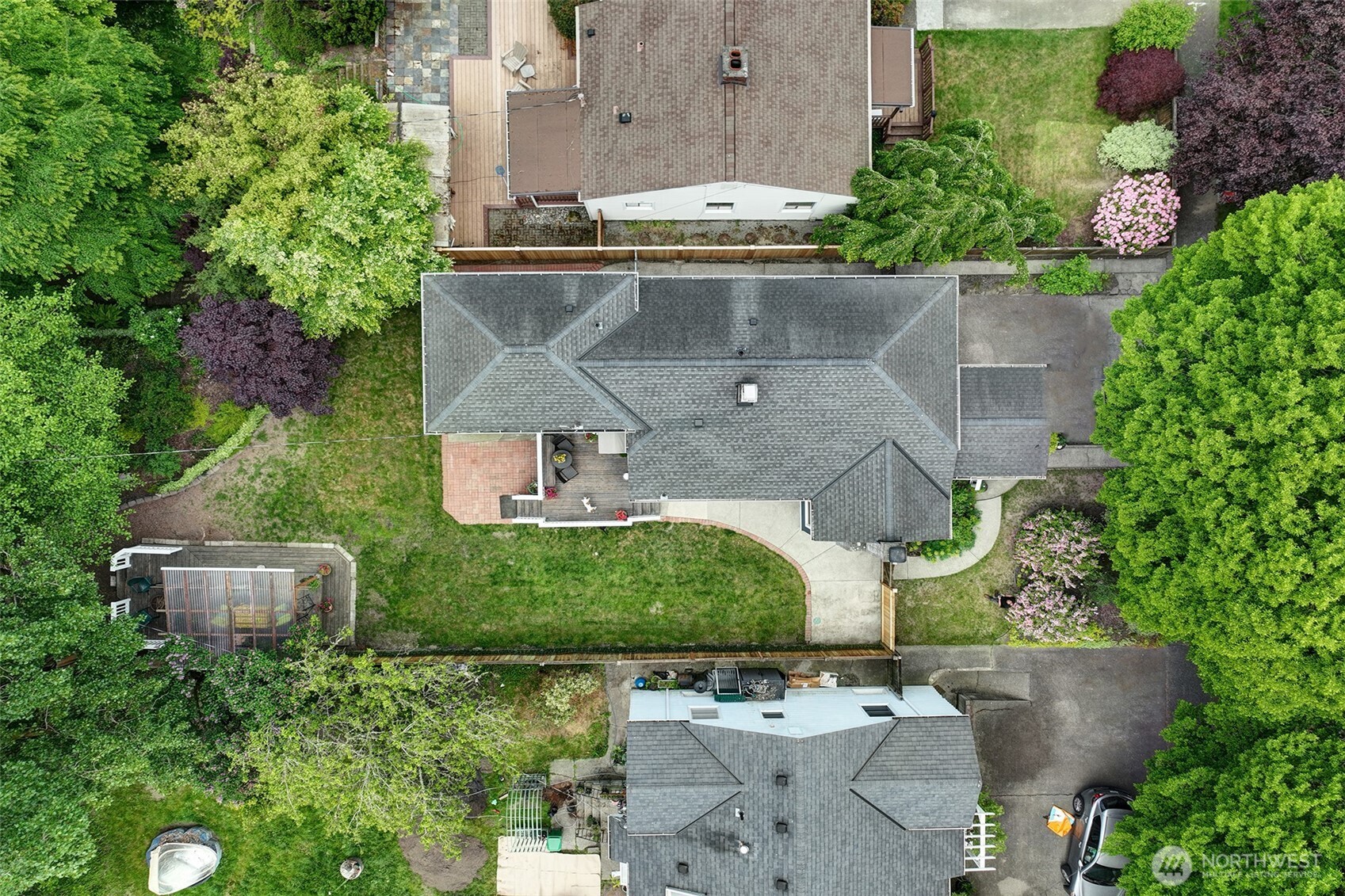 8451 35th Avenue SW, Seattle, WA 98126