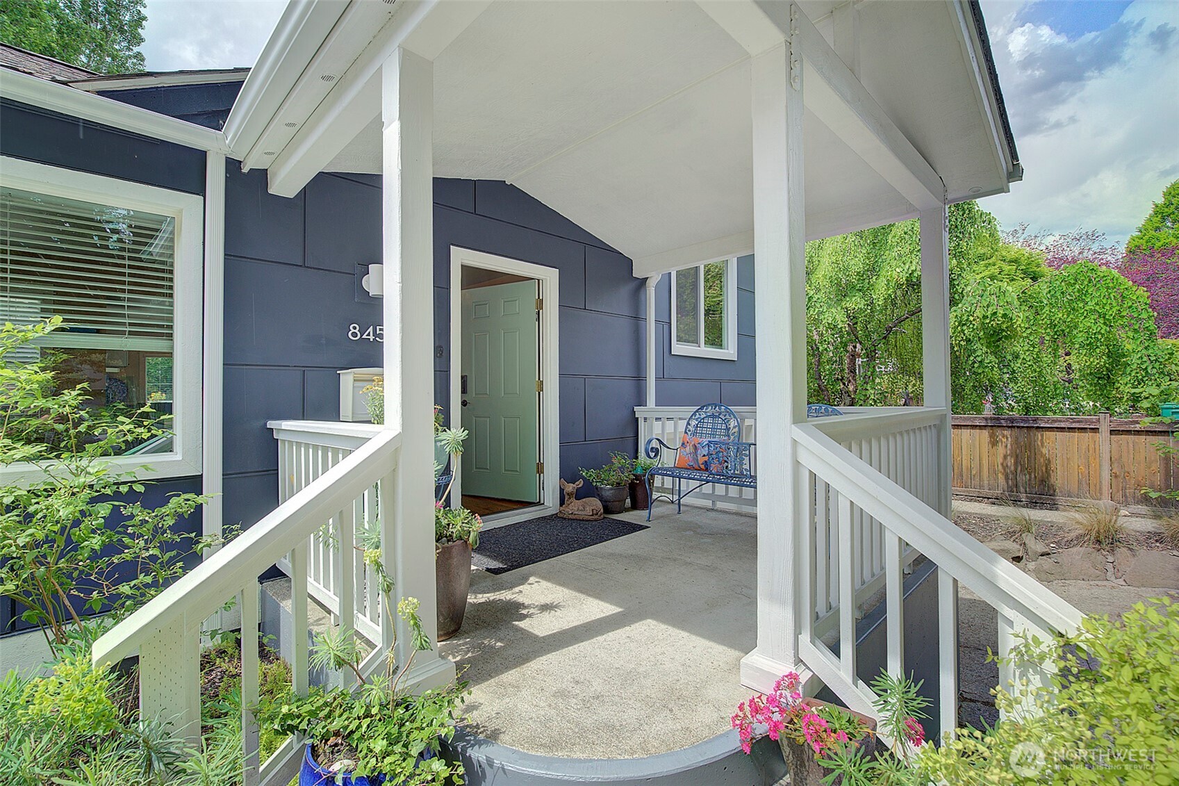 8451 35th Avenue SW, Seattle, WA 98126