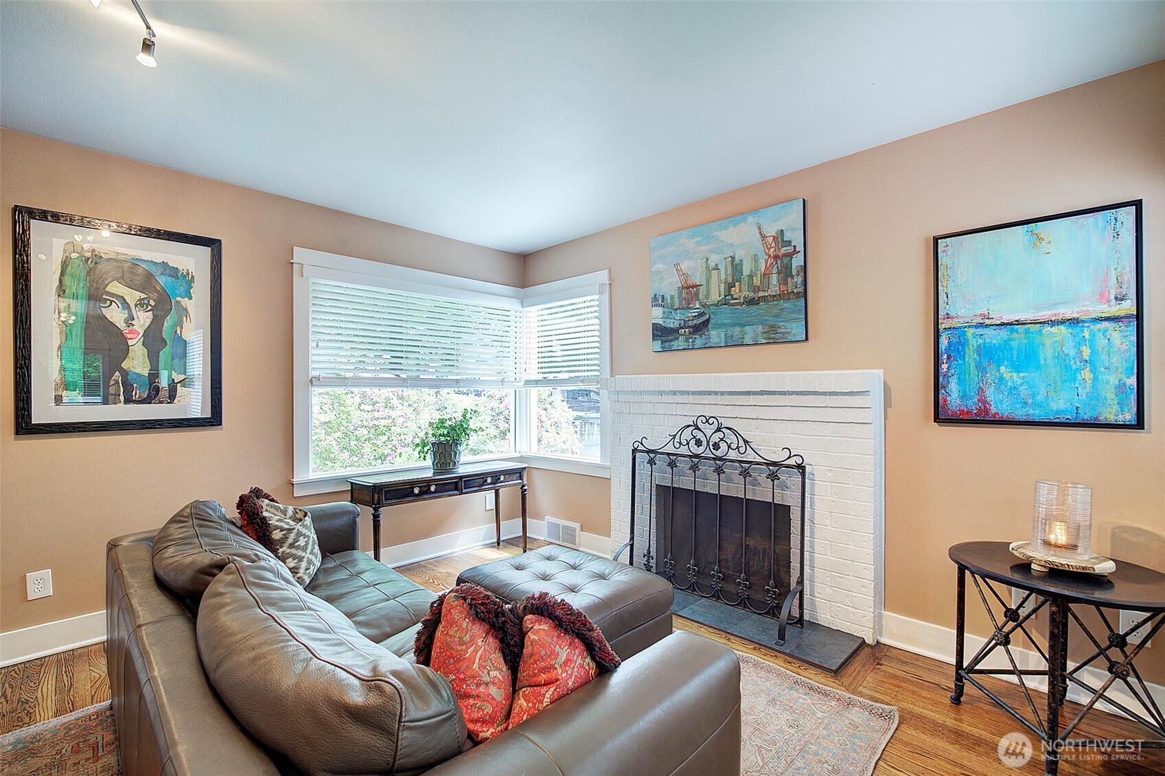 8451 35th Avenue SW, Seattle, WA 98126