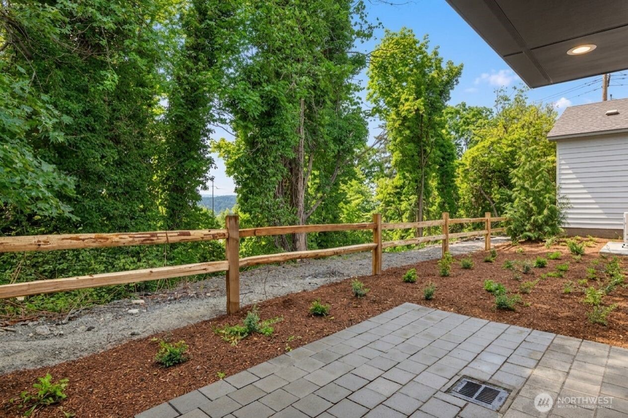 4411 21st Avenue SW, Seattle, WA 98106