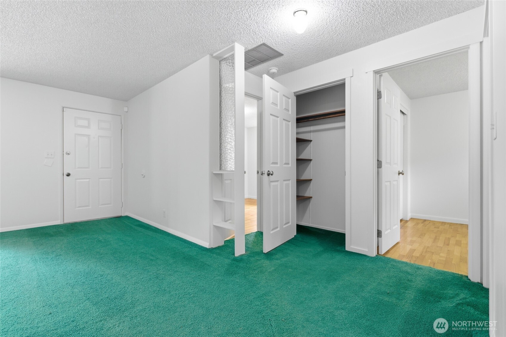 1013 NE 126th Street , Seattle, WA 98125