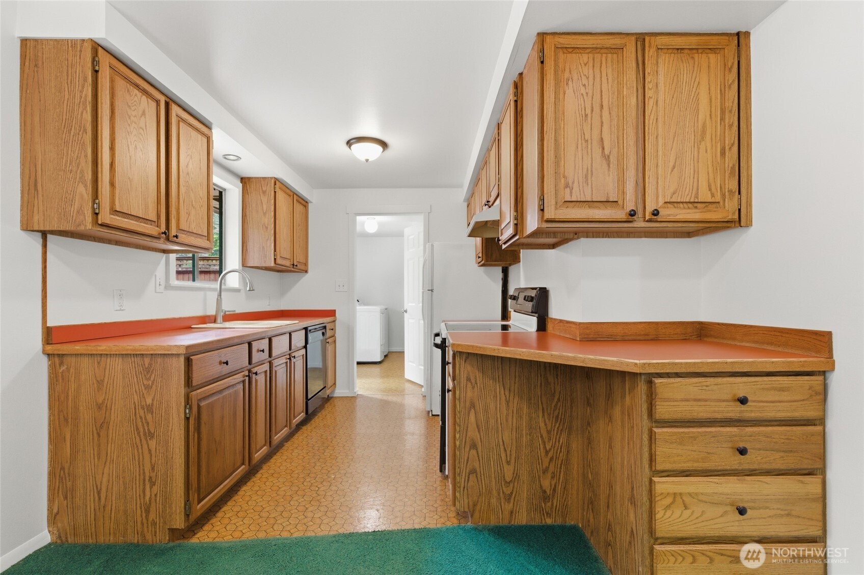 1013 NE 126th Street , Seattle, WA 98125
