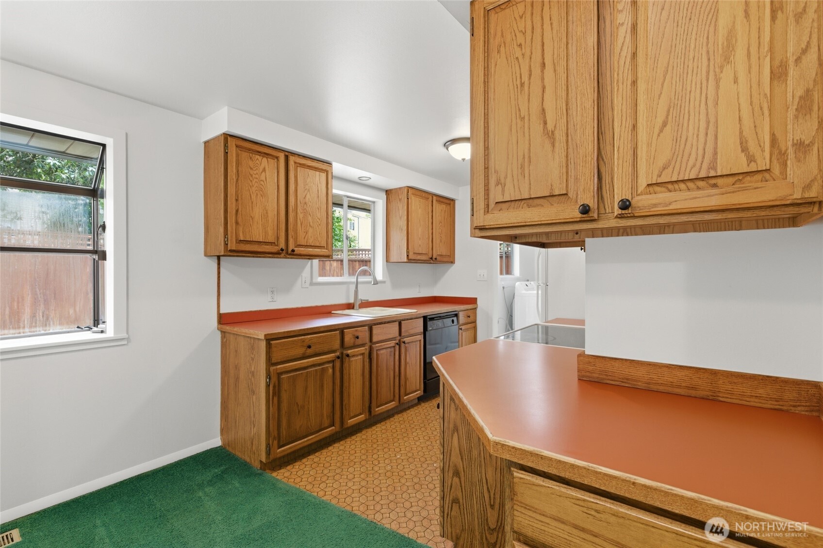 1013 NE 126th Street , Seattle, WA 98125