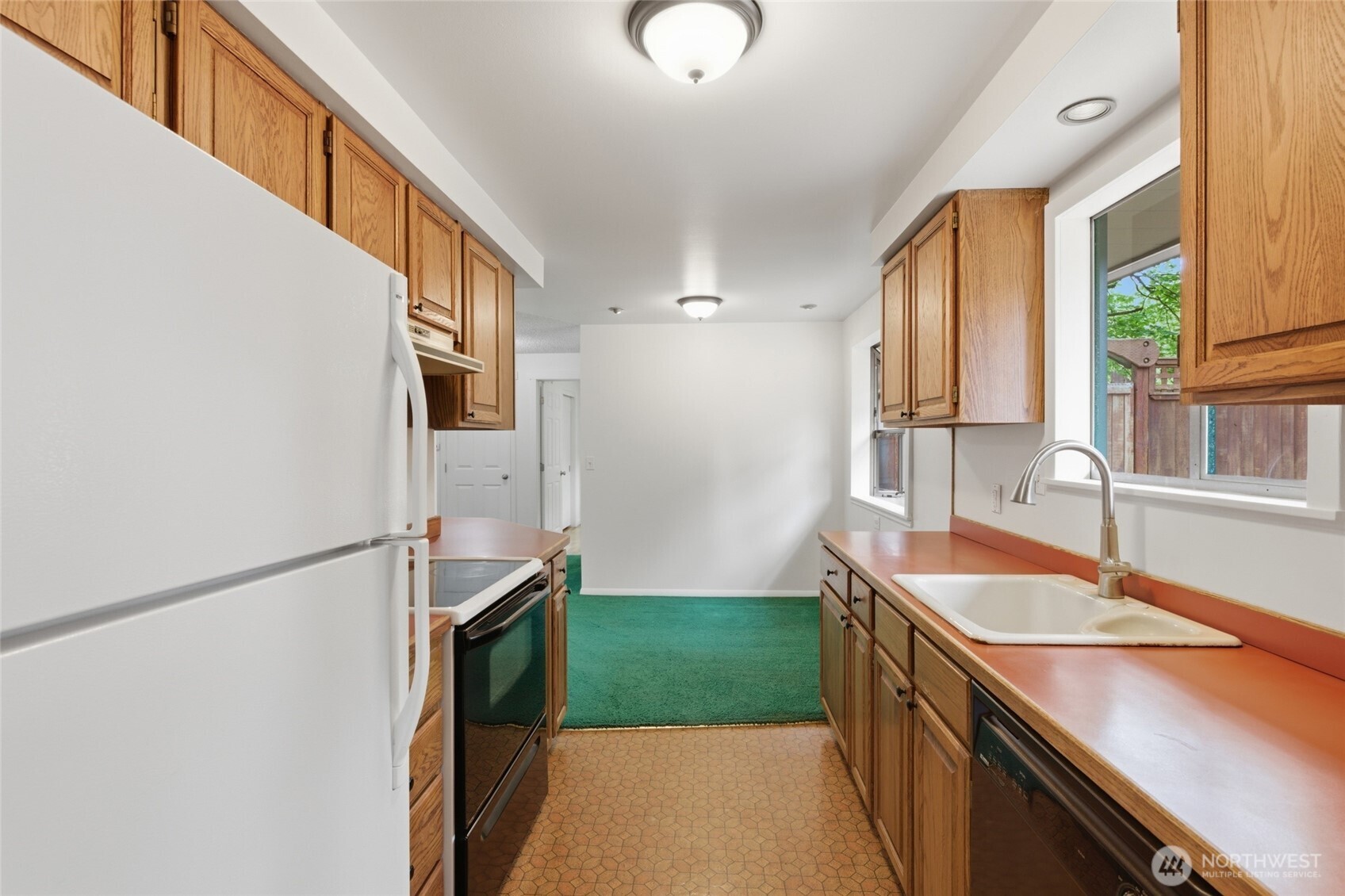 1013 NE 126th Street , Seattle, WA 98125