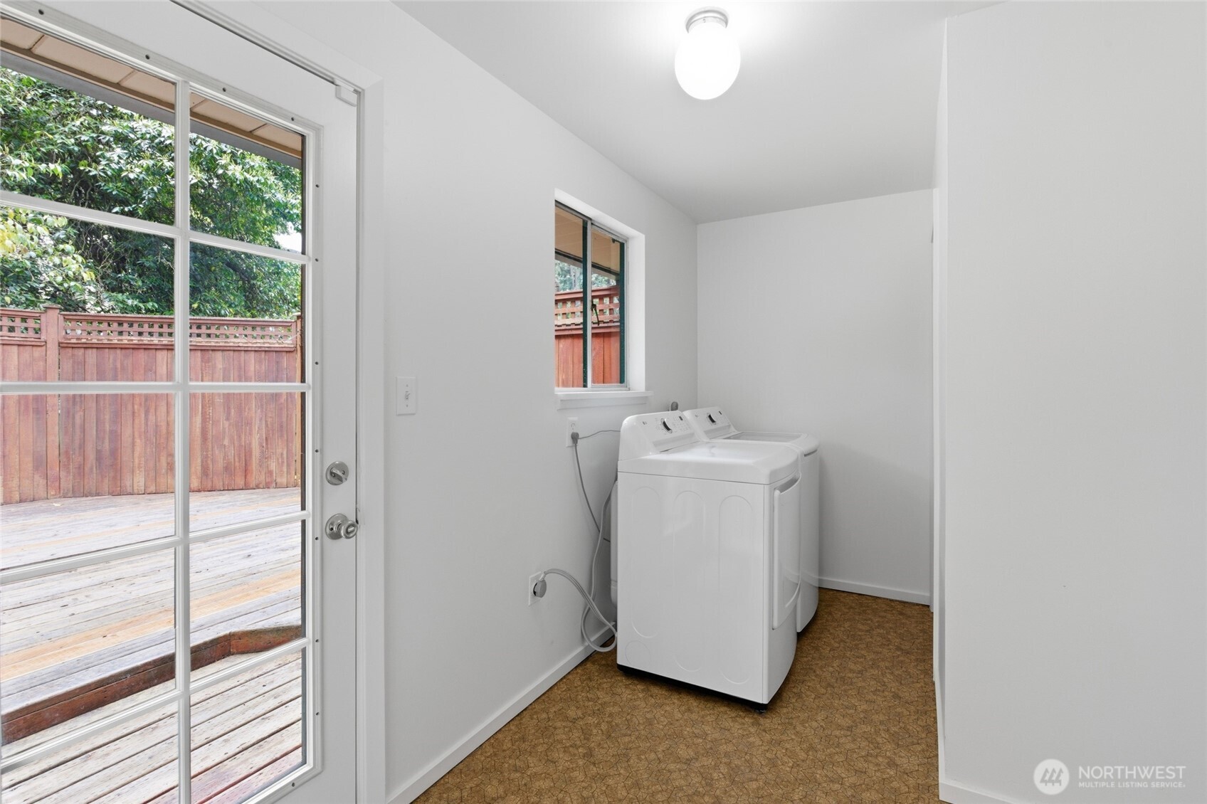 1013 NE 126th Street , Seattle, WA 98125
