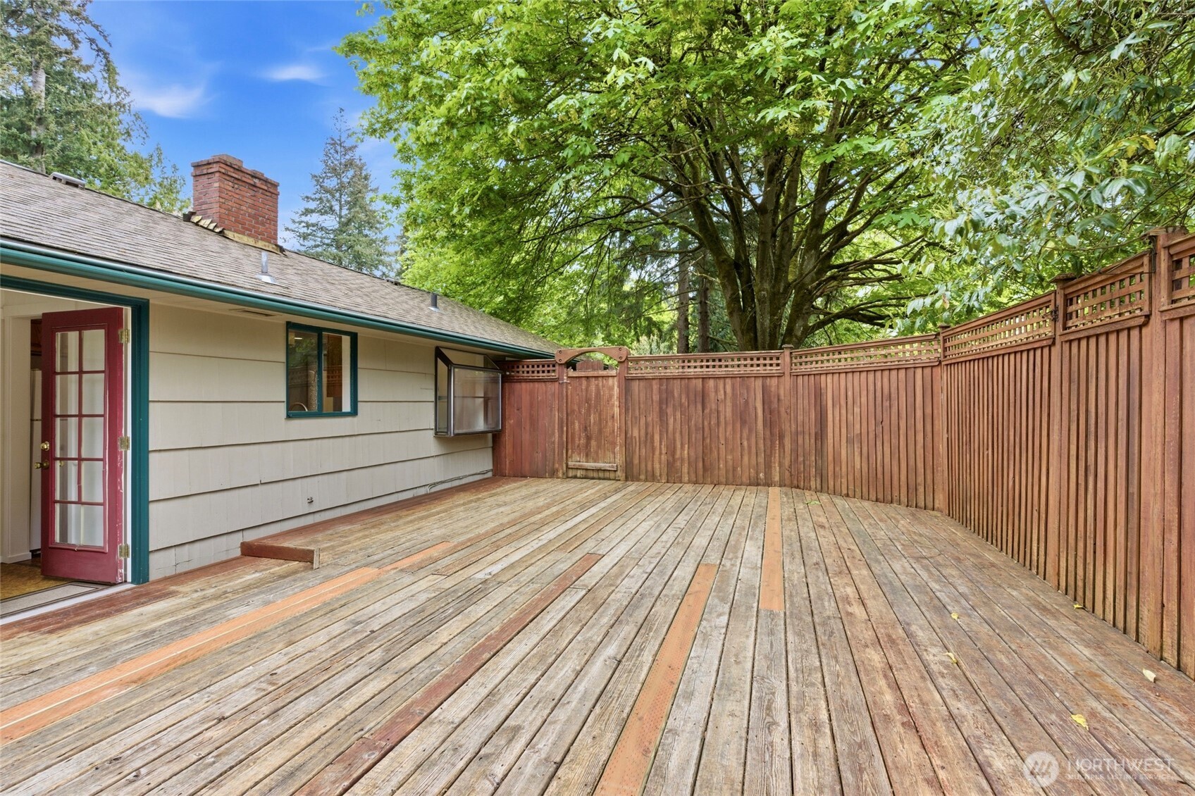 1013 NE 126th Street , Seattle, WA 98125