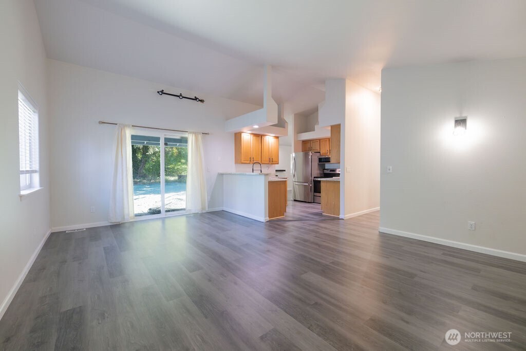 10720 Eustis Hunt Road E, Graham, WA 98338