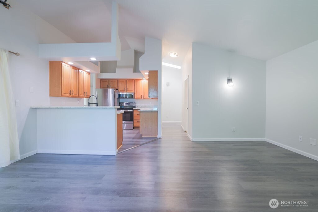 10720 Eustis Hunt Road E, Graham, WA 98338