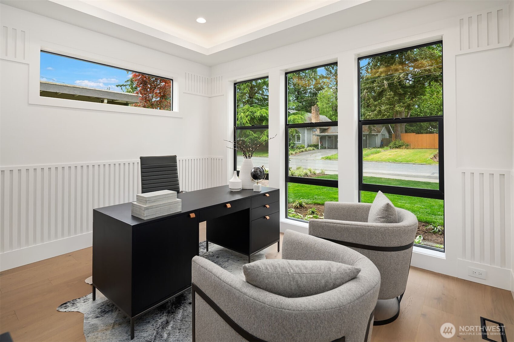 16026 Main Street , Bellevue, WA 98008