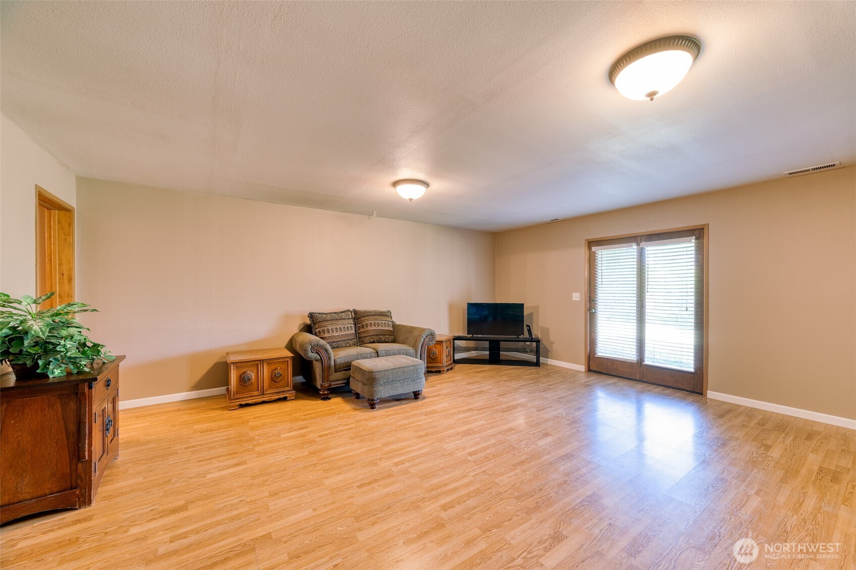4607 44th Avenue E, Tacoma, WA 98443