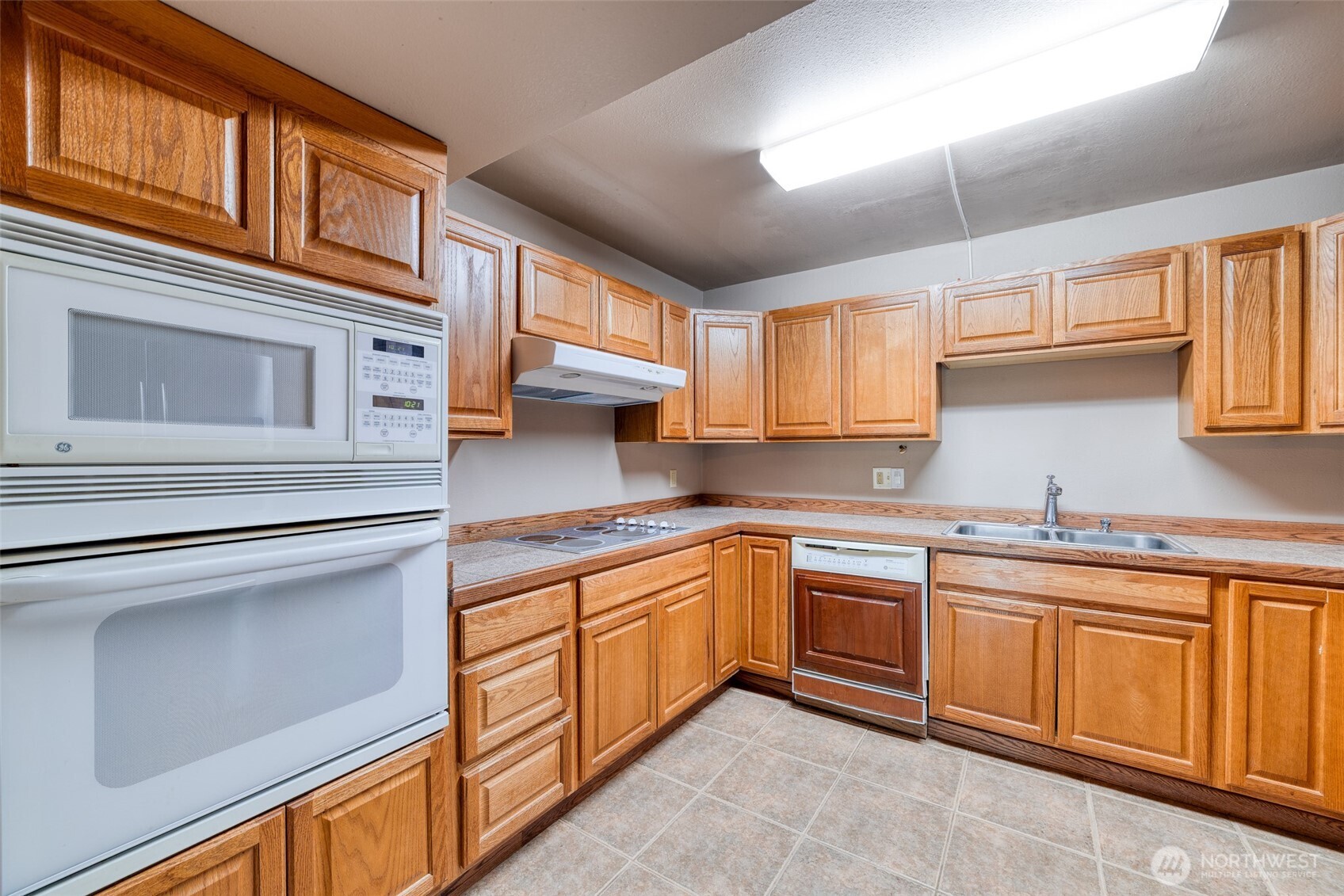 4607 44th Avenue E, Tacoma, WA 98443