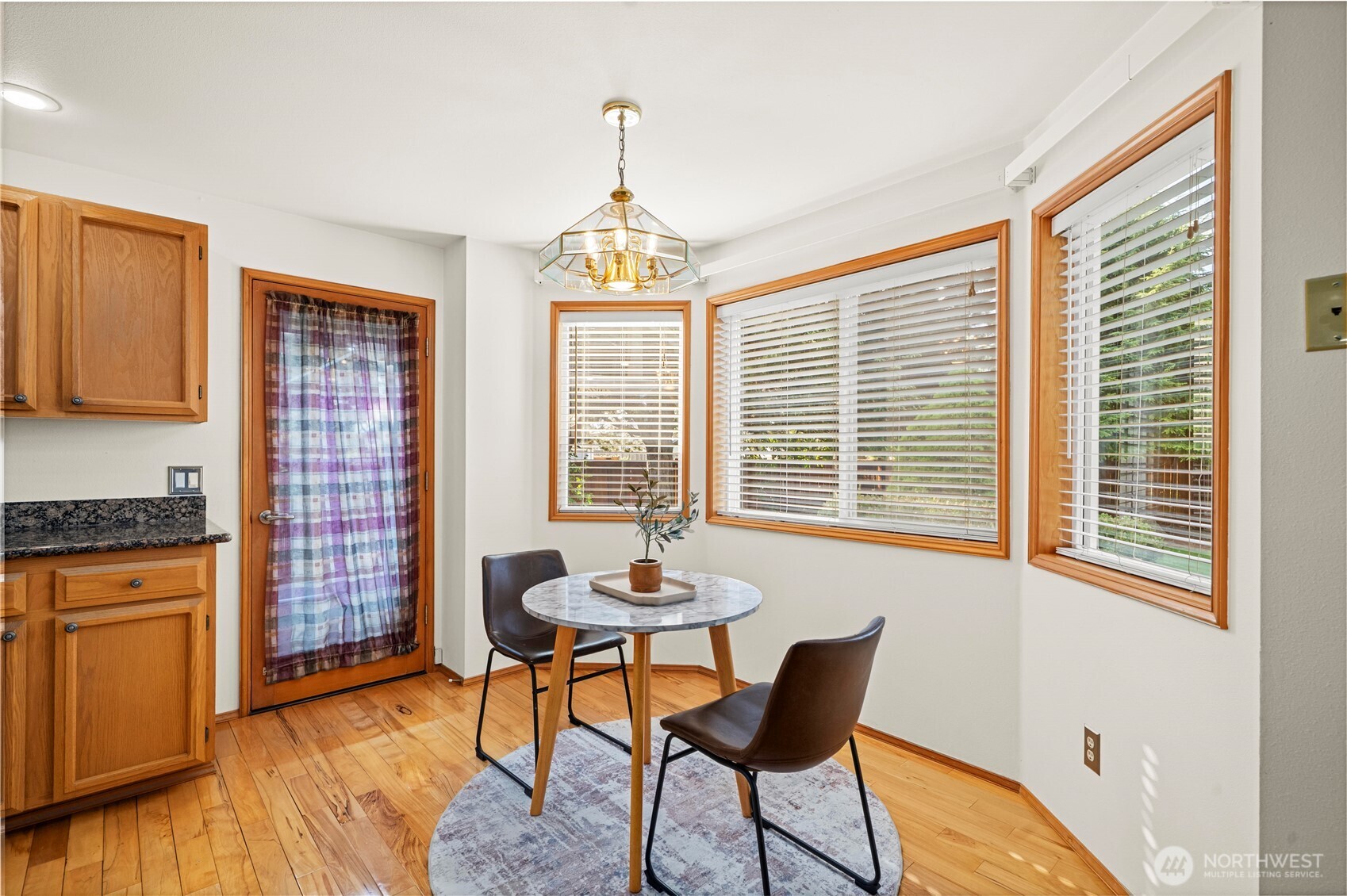 826 SW 347th Court , Federal Way, WA 98023