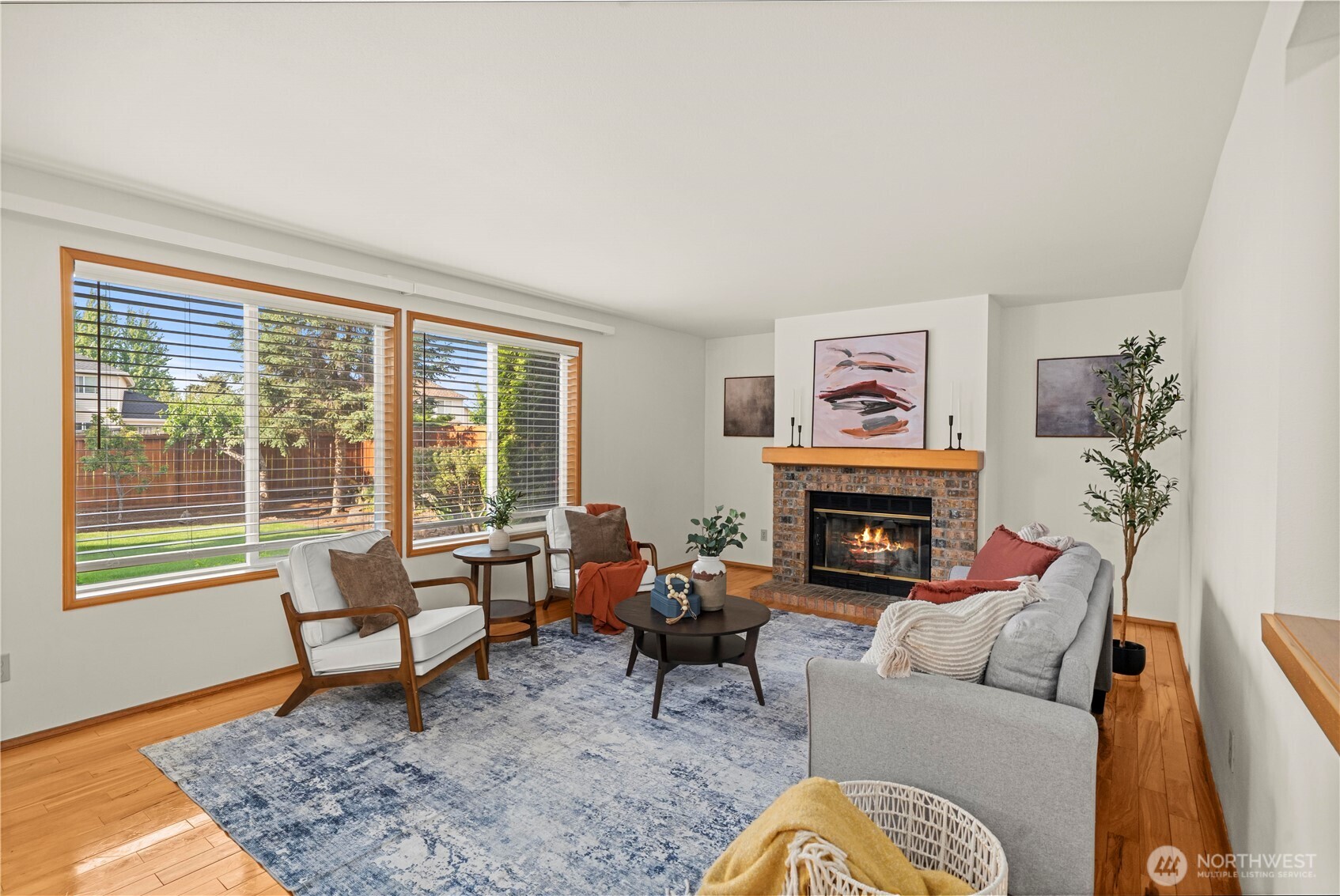 826 SW 347th Court , Federal Way, WA 98023