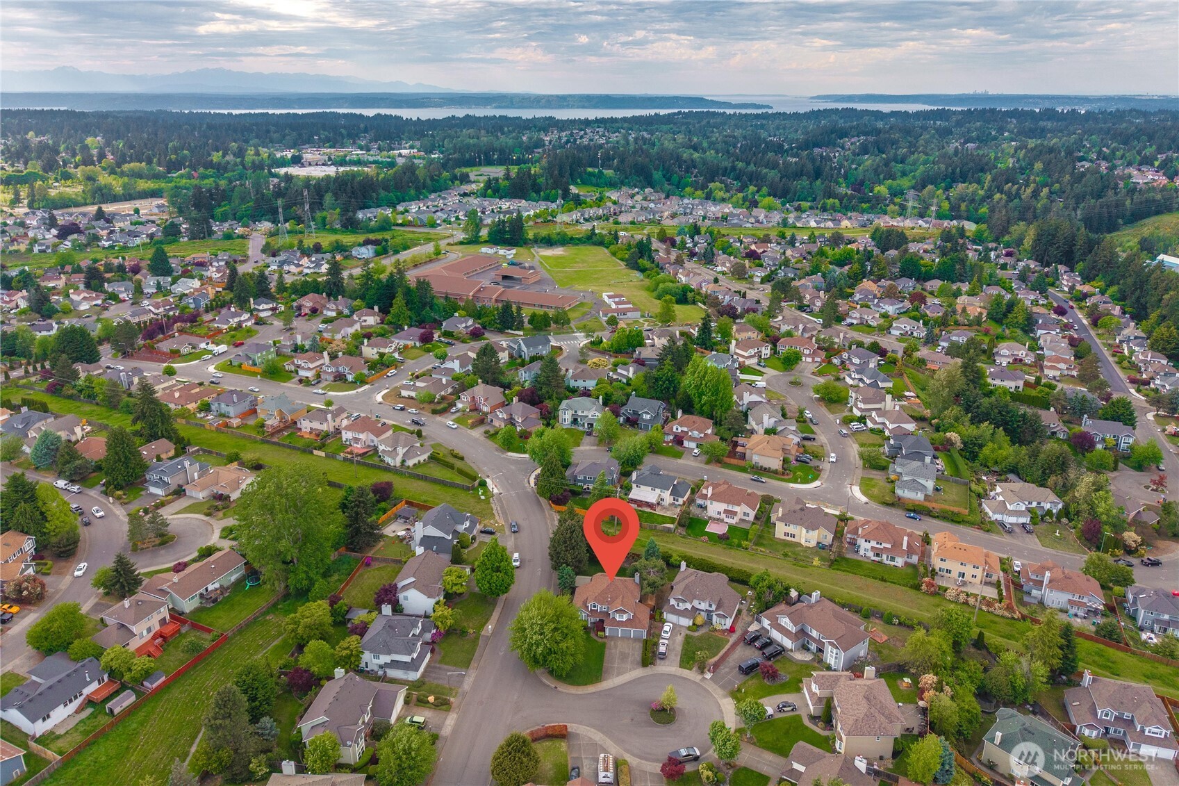 826 SW 347th Court , Federal Way, WA 98023