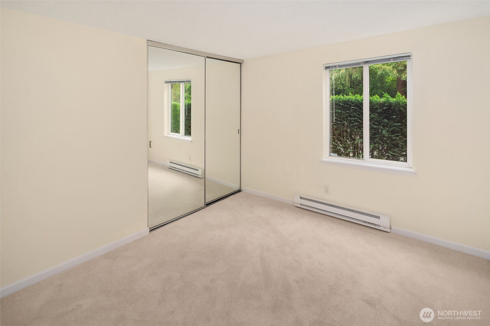 4501 Grandview Drive W #T-105, University Place, WA 98466