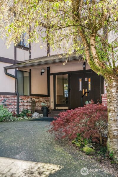 4501 Grandview Drive W #T-105, University Place, WA 98466 - Photo 2