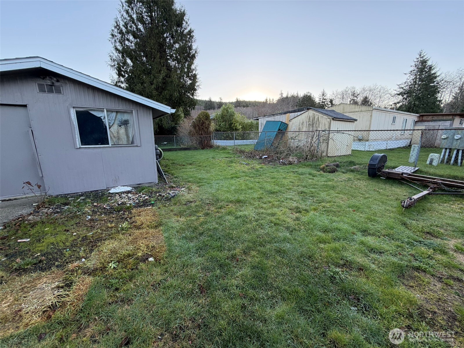 2000 Broadway Avenue #16, Hoquiam, WA 98550