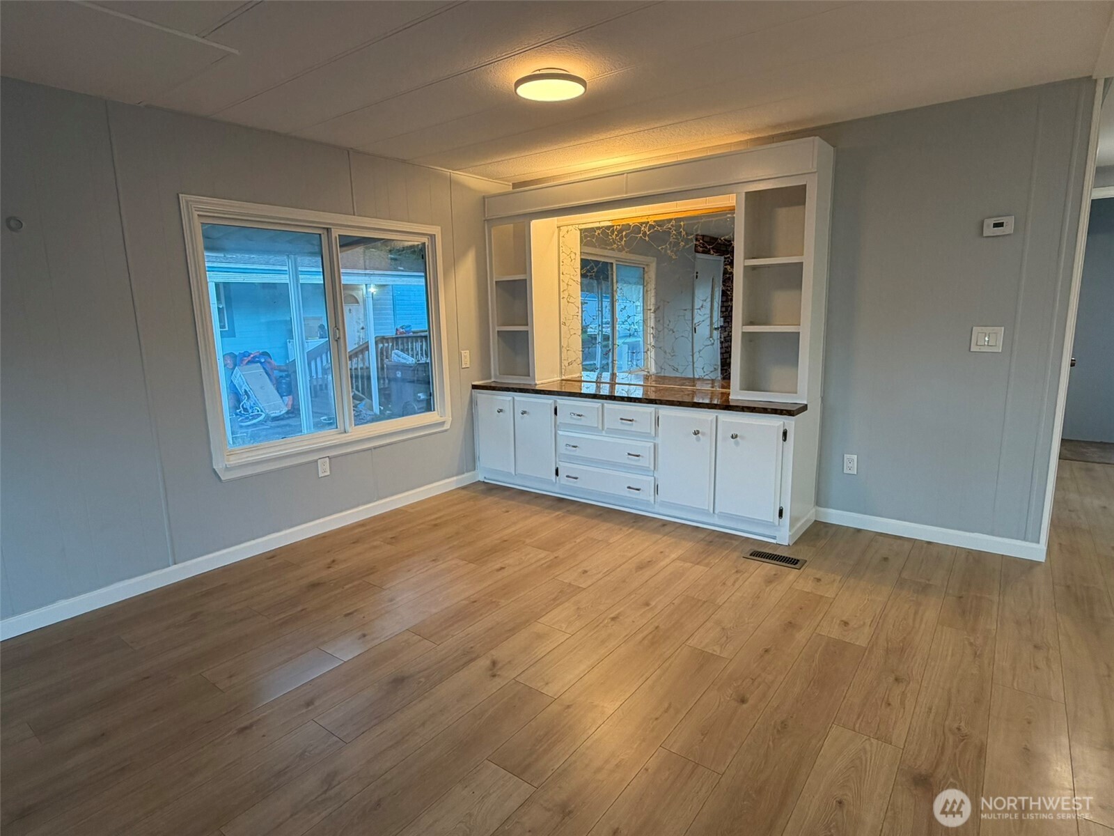 2000 Broadway Avenue #16, Hoquiam, WA 98550