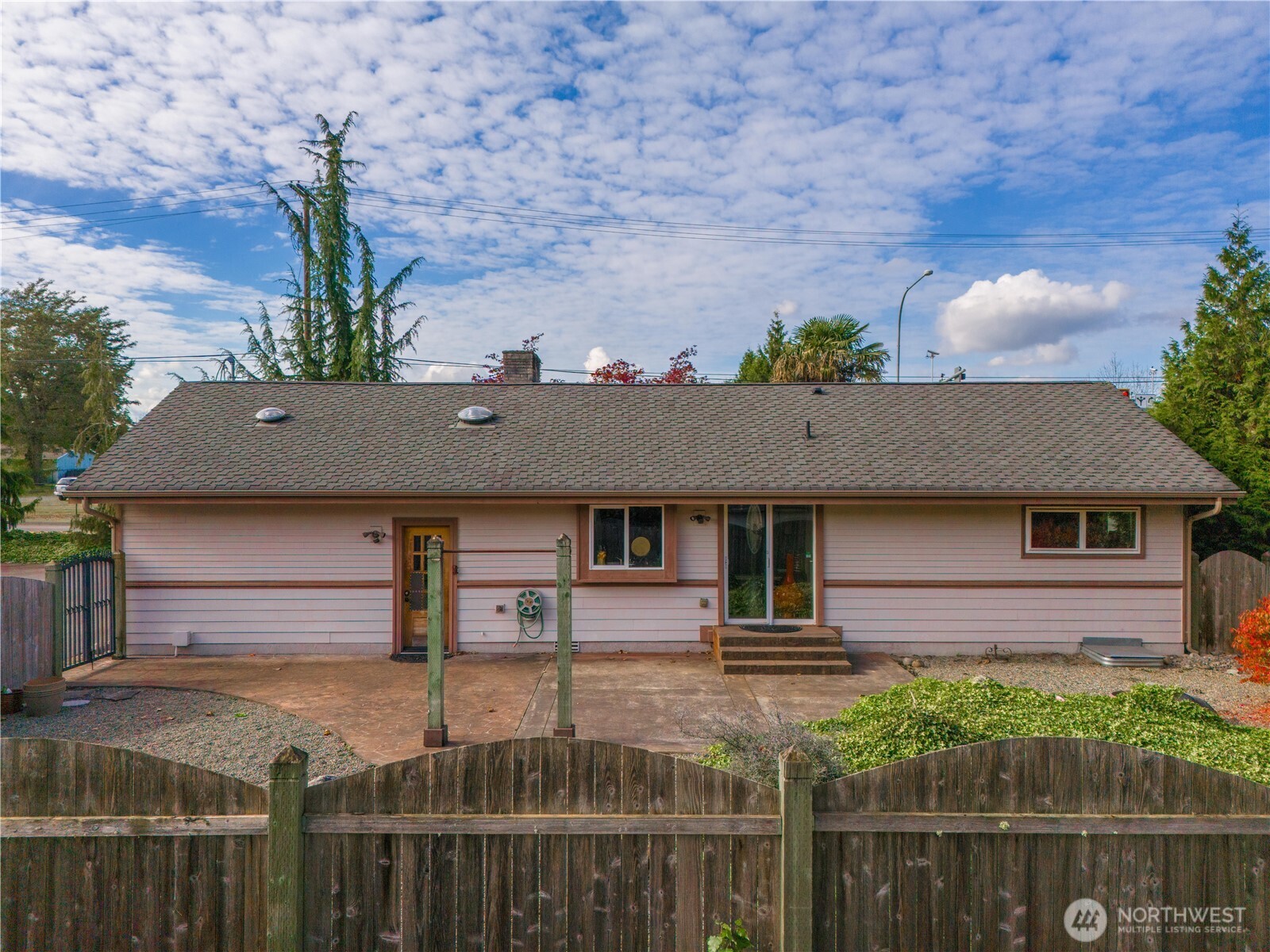 6709 166th Avenue E, Sumner, WA 98390