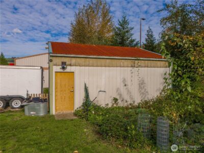 6709 166th Avenue E, Sumner, WA 98390 - Photo 9