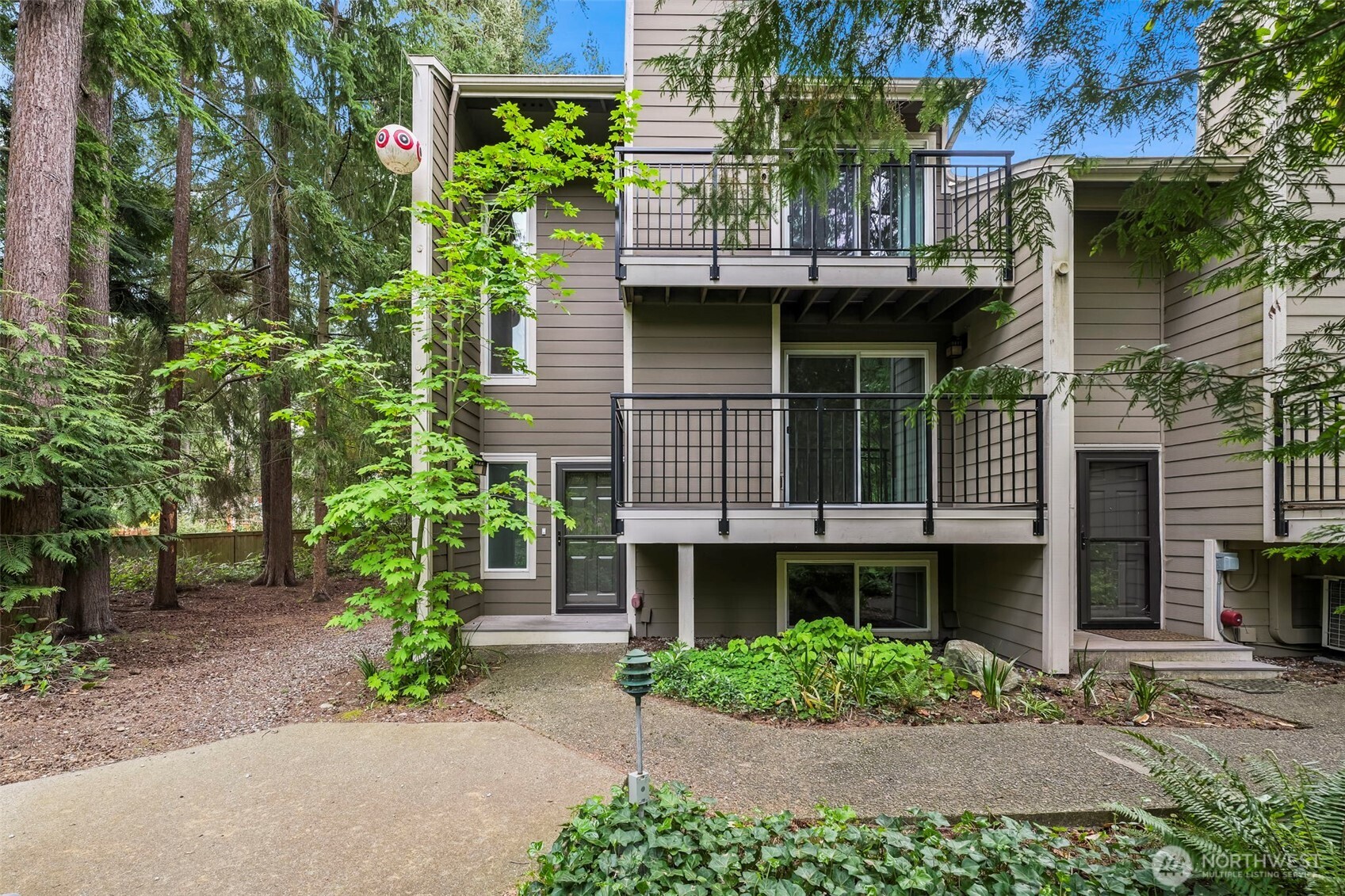 722 N 161st Place #12, Shoreline, WA 98133