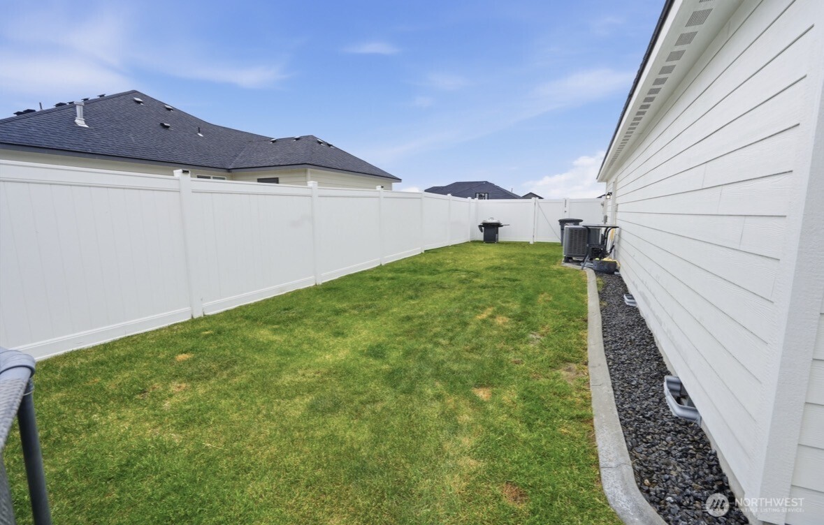 1154 7th Avenue NE, Ephrata, WA 98823