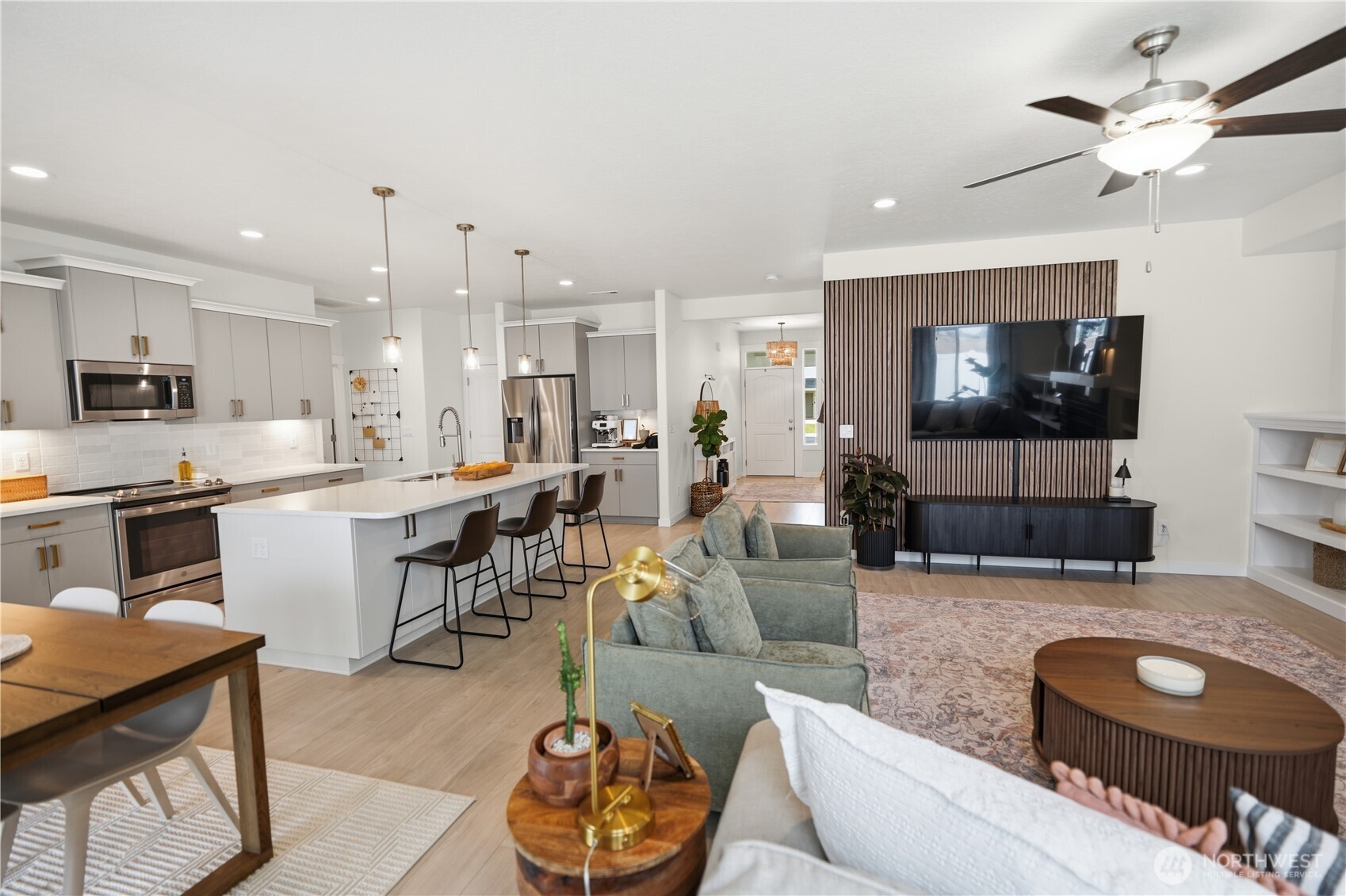 1154 7th Avenue NE, Ephrata, WA 98823