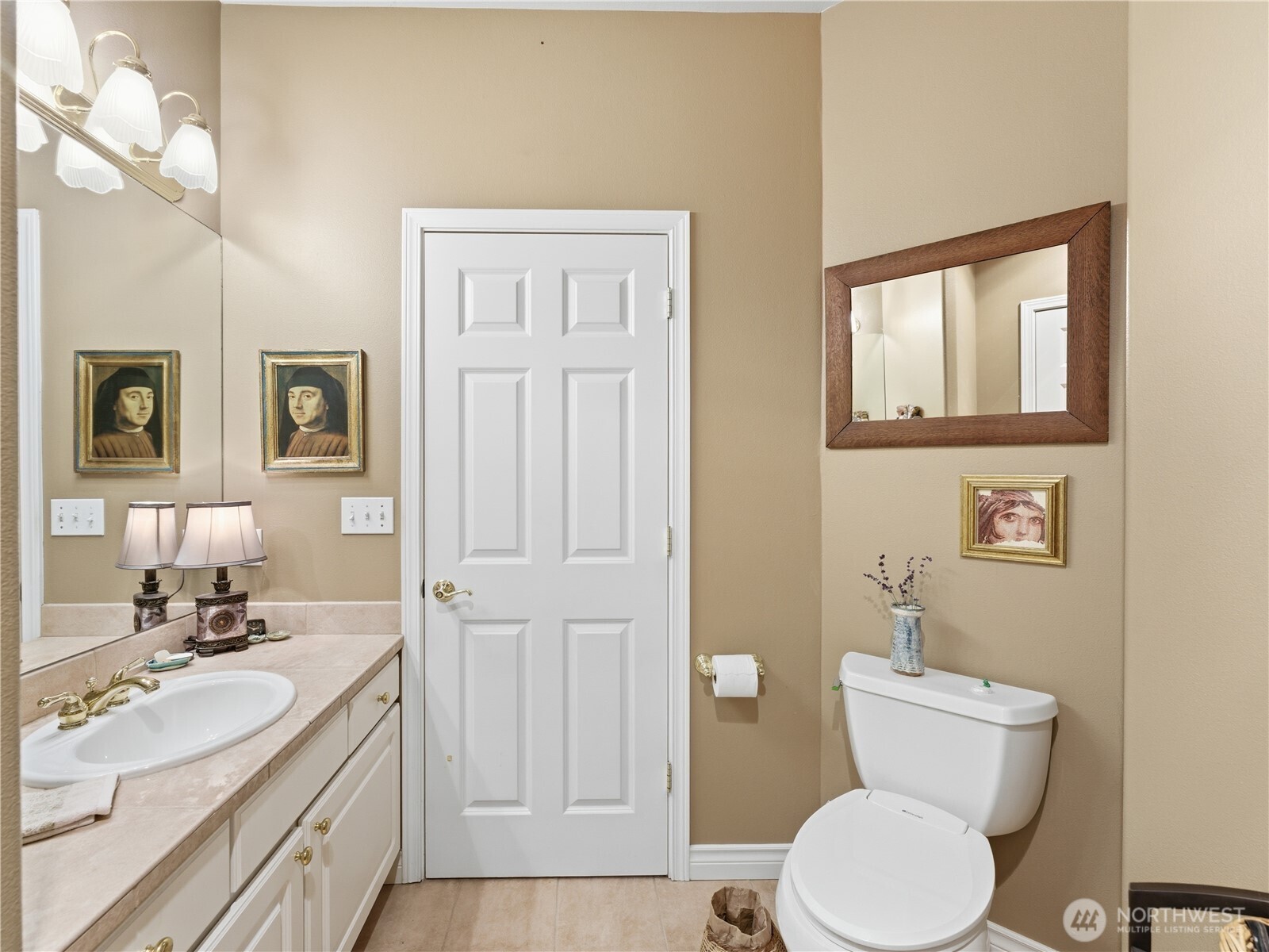 2070 Maiden Lane , Wenatchee, WA 98801