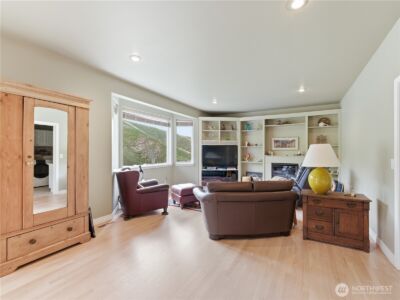 2070 Maiden Lane , Wenatchee, WA 98801 - Photo 10