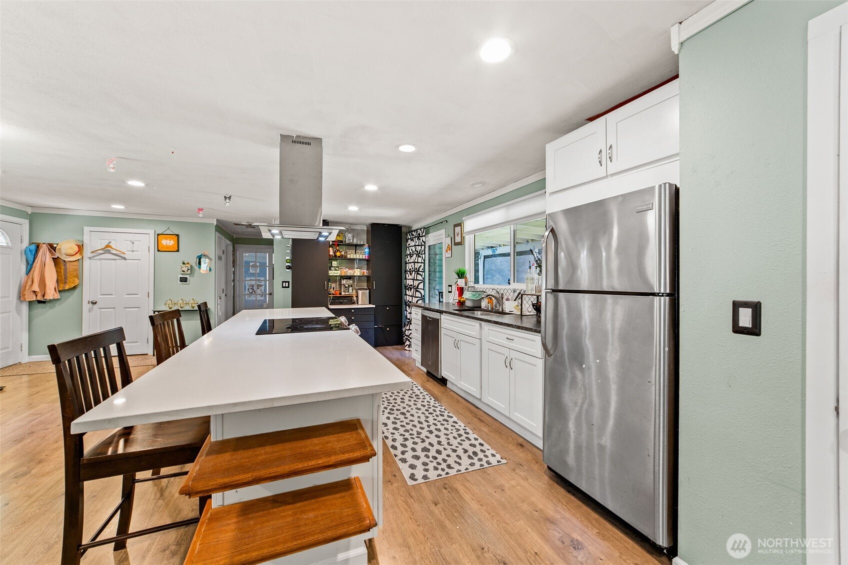 413 SW 305th Street , Federal Way, WA 98023