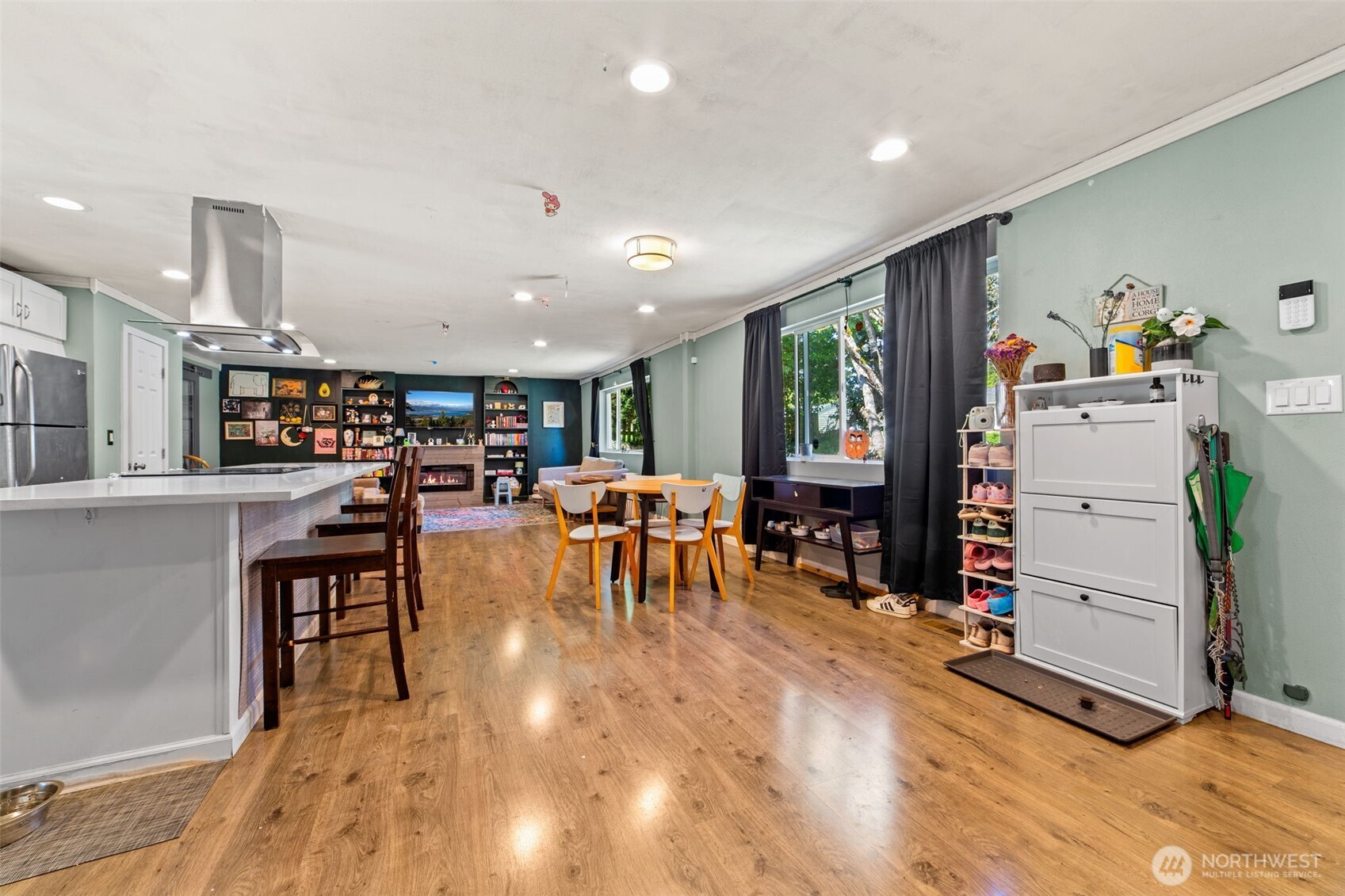 413 SW 305th Street , Federal Way, WA 98023
