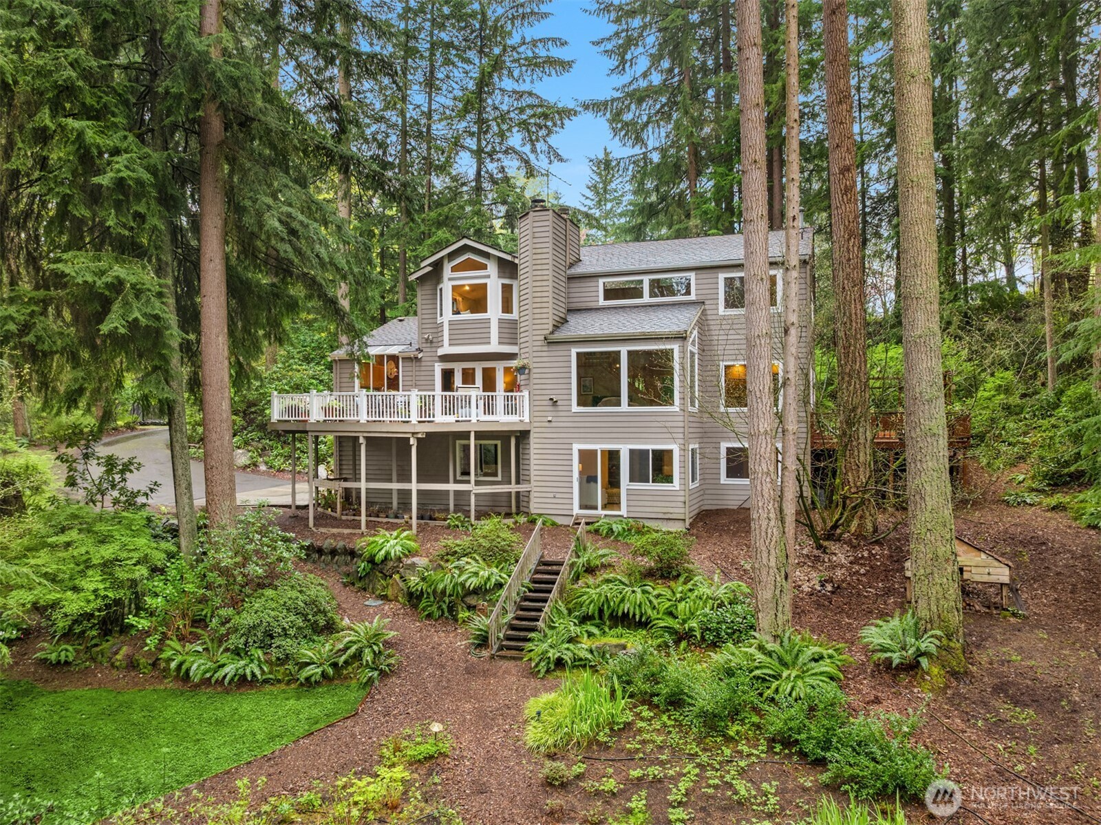 17220 NE 152nd Street , Woodinville, WA 98072