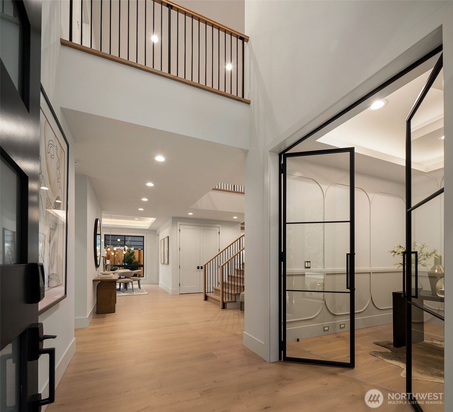 11005 NE 15th Street , Bellevue, WA 98004