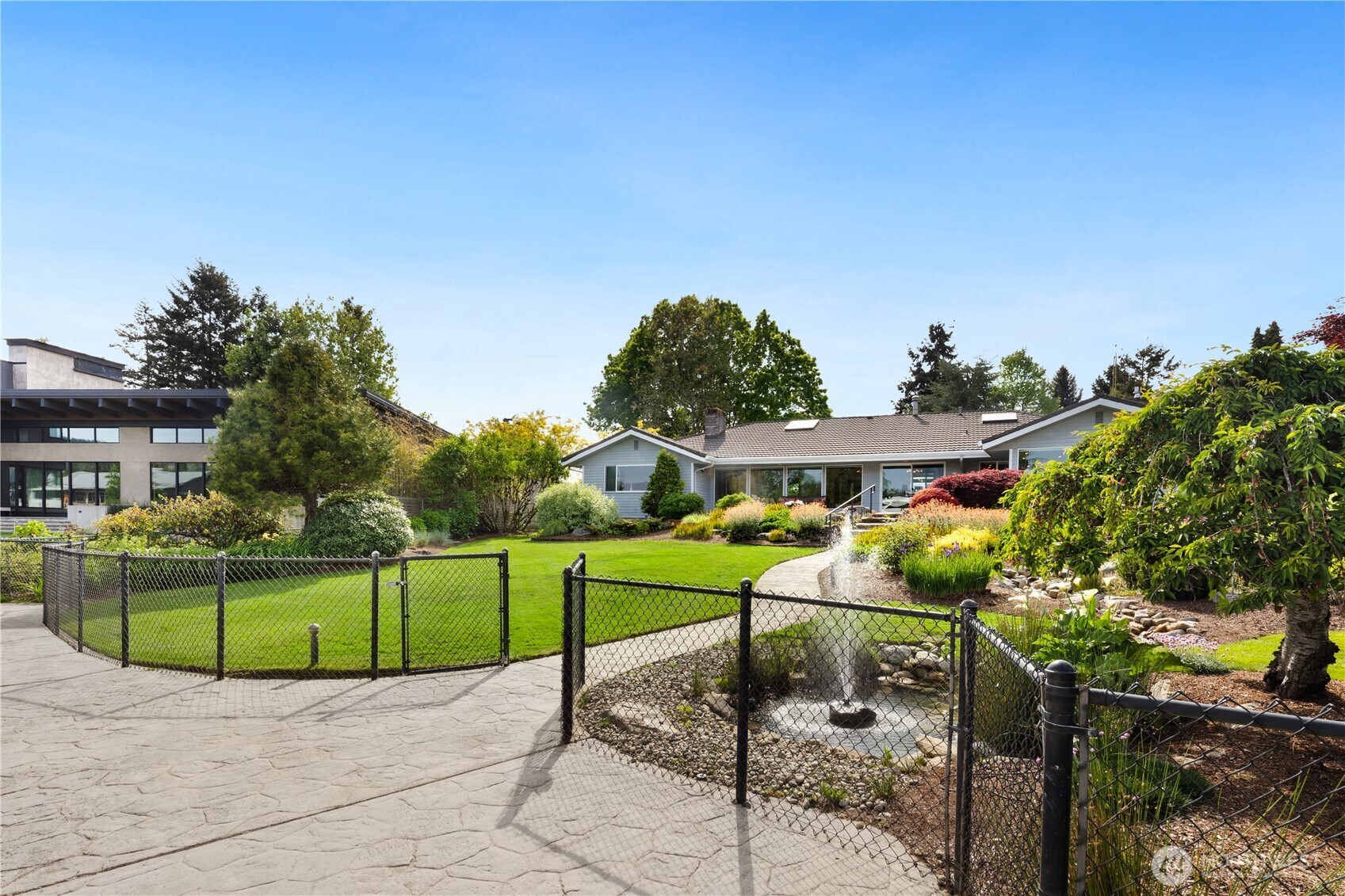 87 Cascade Key , Bellevue, WA 98006