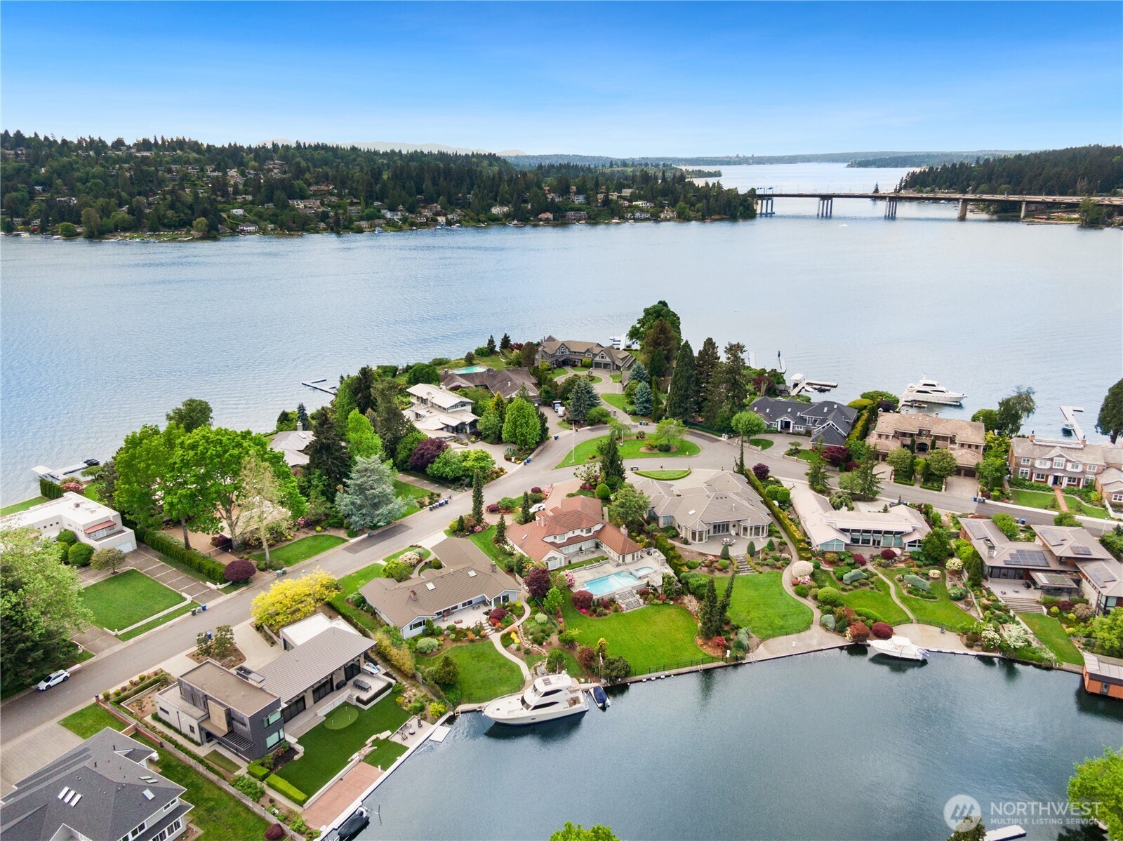 87 Cascade Key , Bellevue, WA 98006