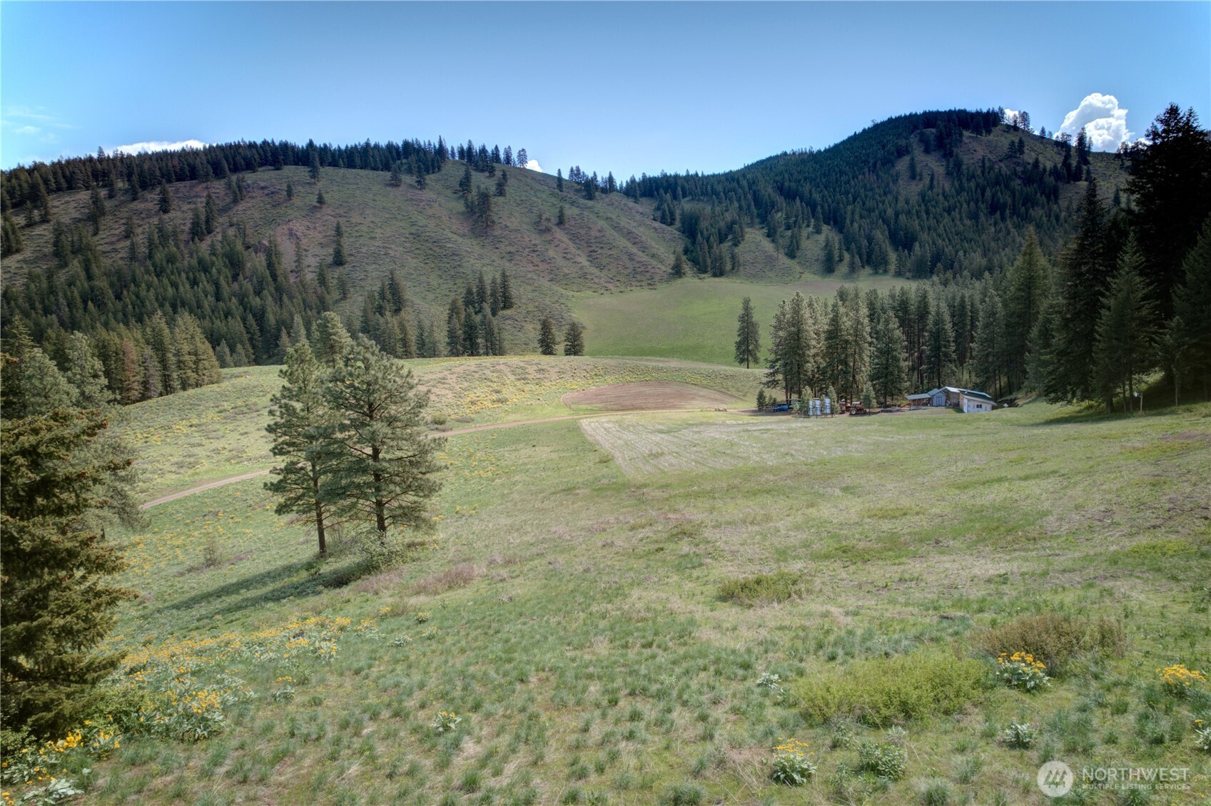 102 Elbow Canyon Road , Twisp, WA 98856