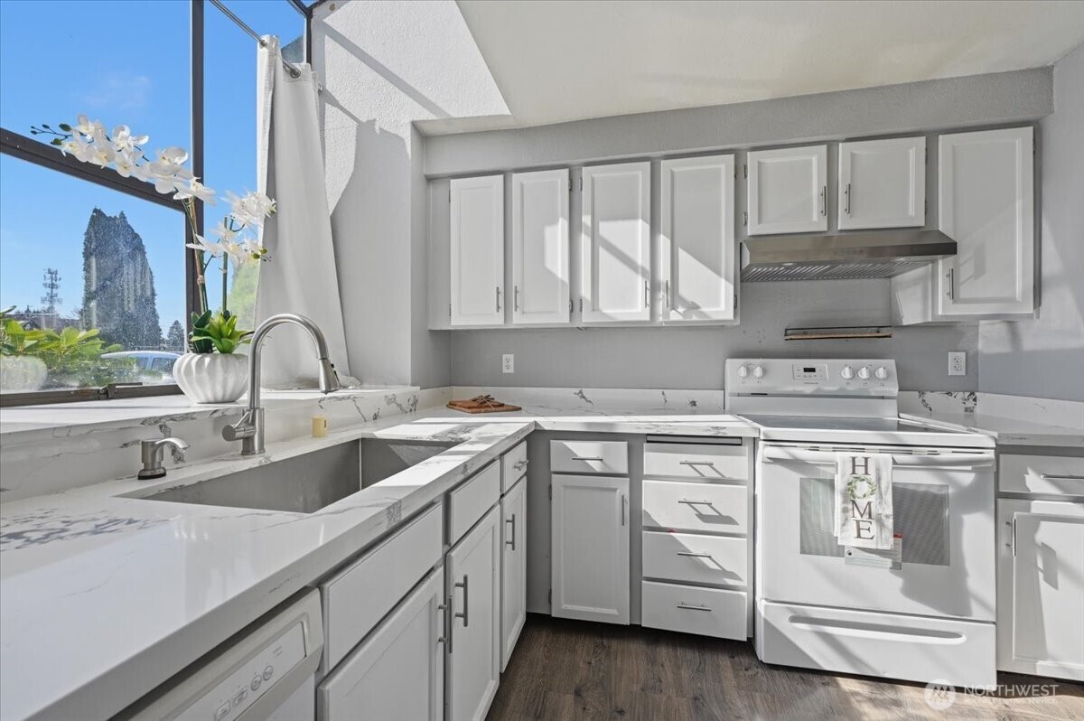 4807 76th St NE #Apt 8, Marysville, WA 98270