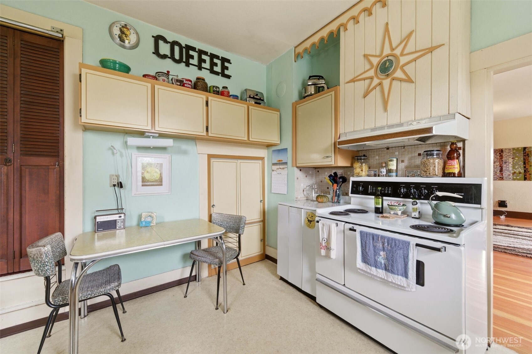 4837 S Sheridan Avenue , Tacoma, WA 98408