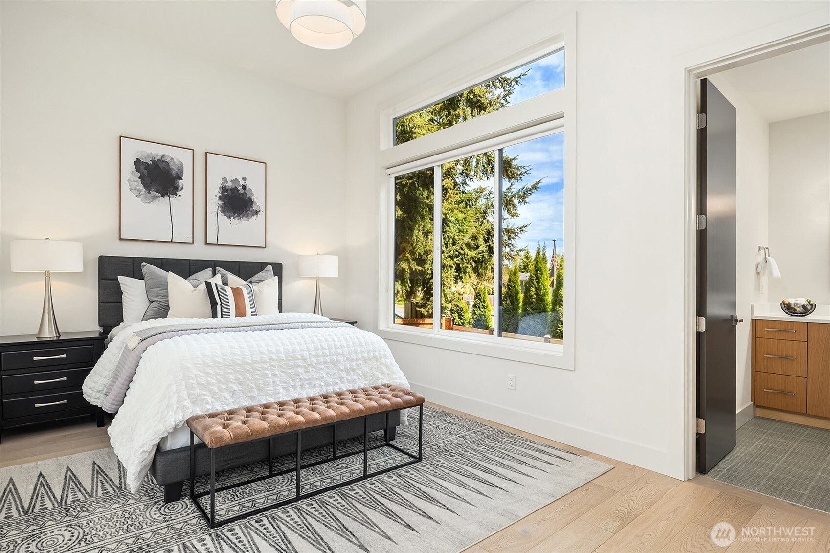9222 116th Avenue NE, Kirkland, WA 98033