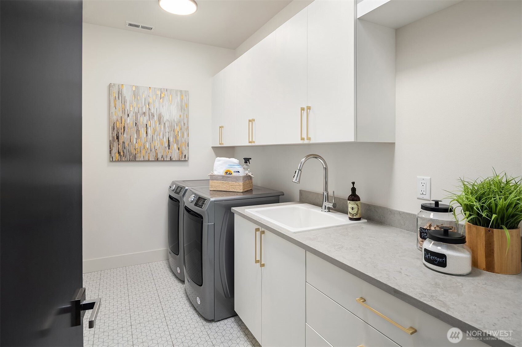 9222 116th Avenue NE, Kirkland, WA 98033