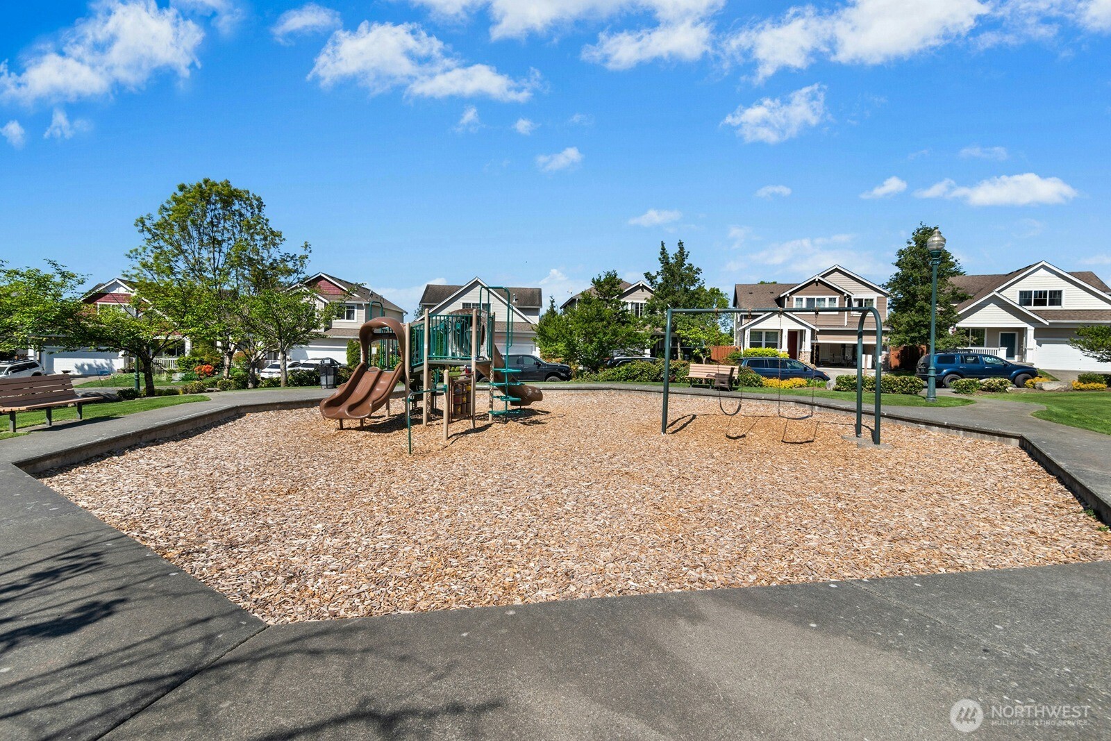 2407 88th Drive NE, Lake Stevens, WA 98258-6429