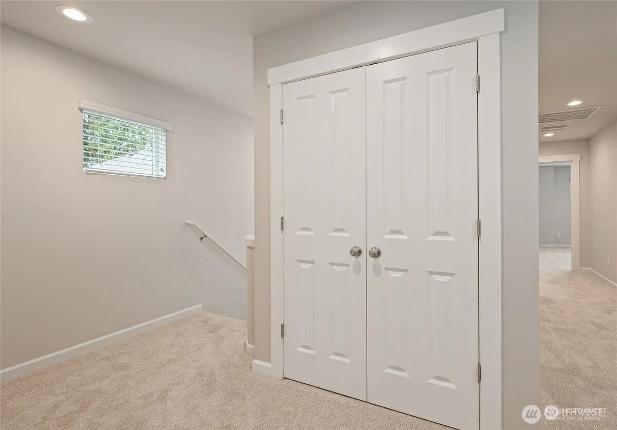 9799 15th St SE , Lake Stevens, WA 98258
